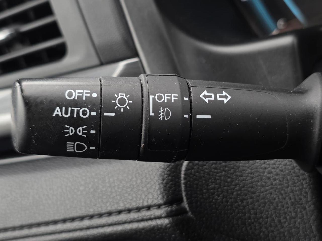 2022 Honda Odyssey Touring rear Photo
