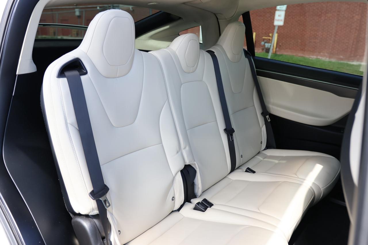 2017 Tesla Model X 100D-LONG RANGE-AWD/NAV/AUTO PILOT/DRIVER ASSIST/F Photo