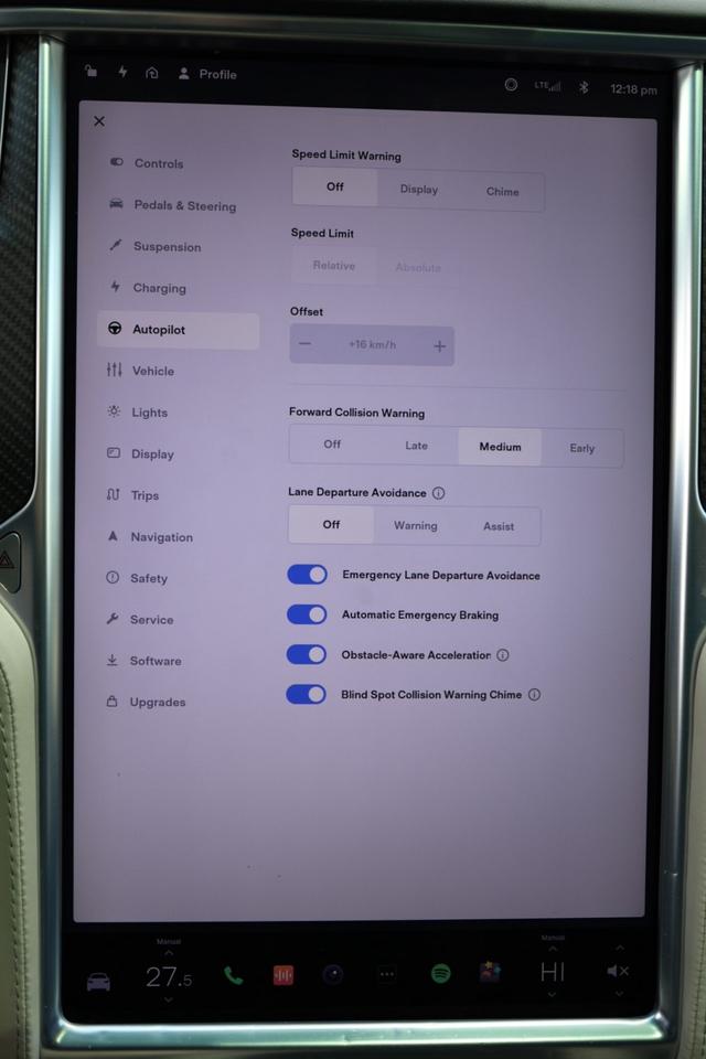 2017 Tesla Model X 100D-LONG RANGE-AWD/NAV/AUTO PILOT/DRIVER ASSIST/F Photo