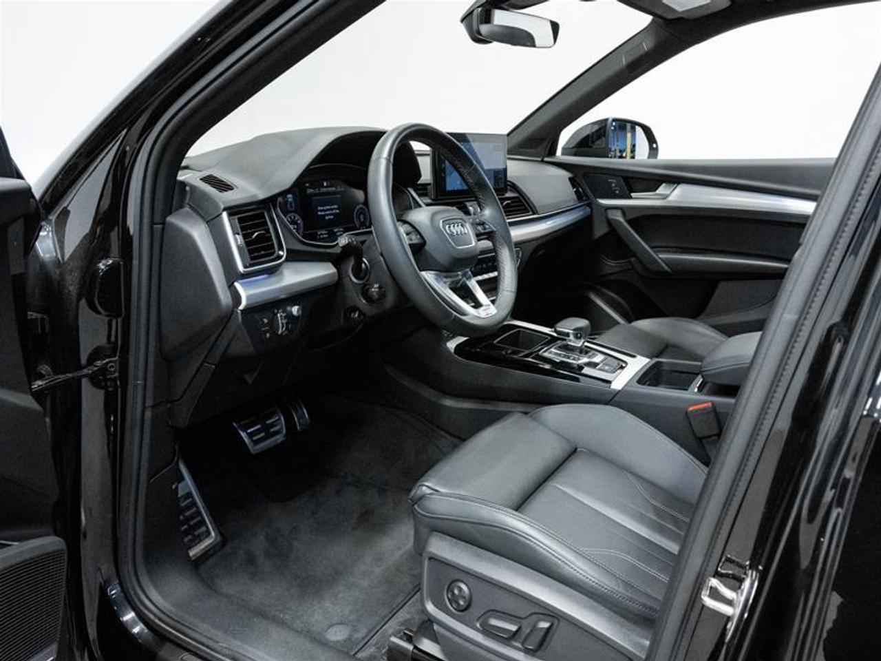 2023 Audi Q5 45 Technik 4dr All-Wheel Drive quattro Sport Utility Photo