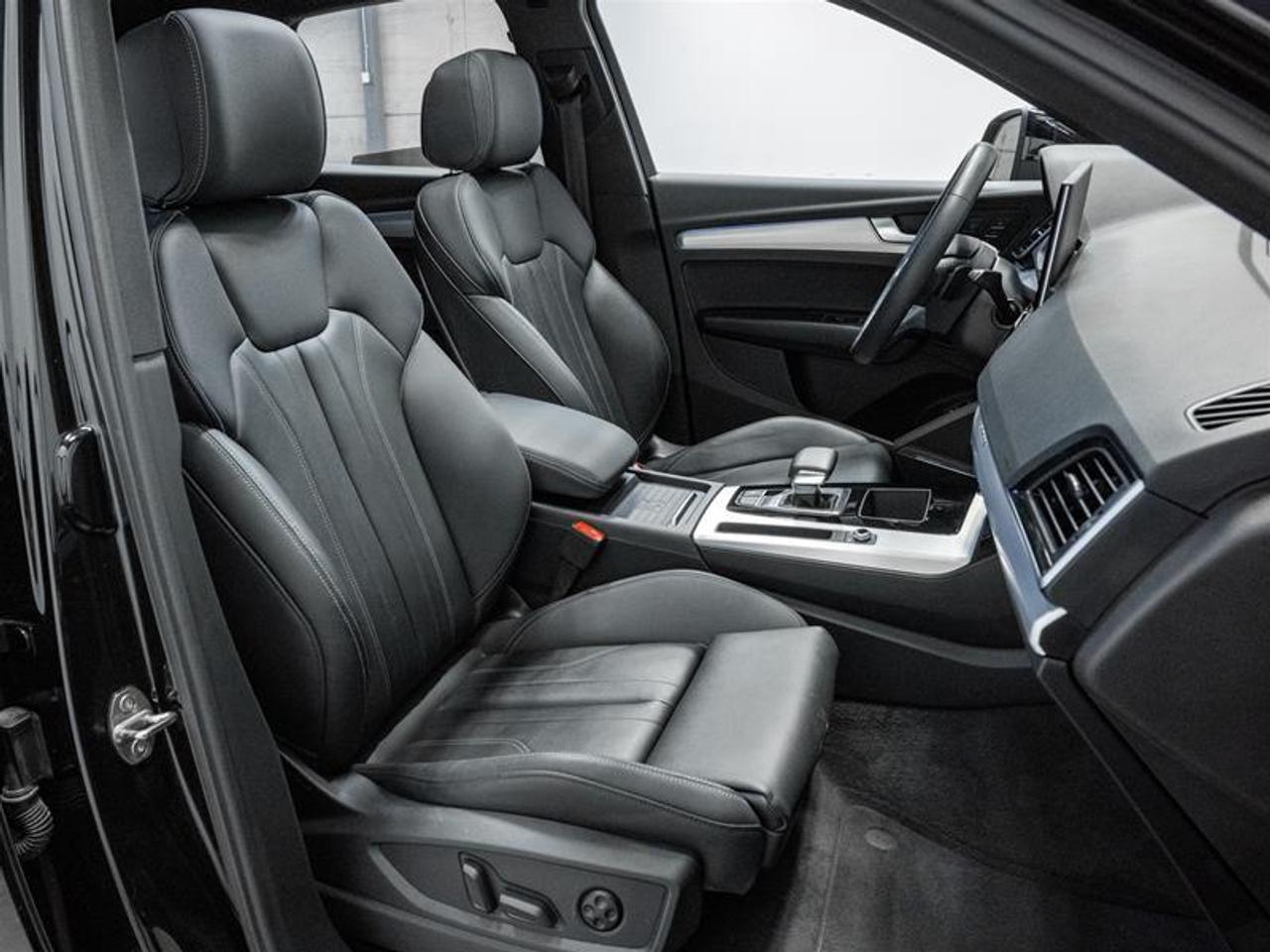 2023 Audi Q5 45 Technik 4dr All-Wheel Drive quattro Sport Utility Photo