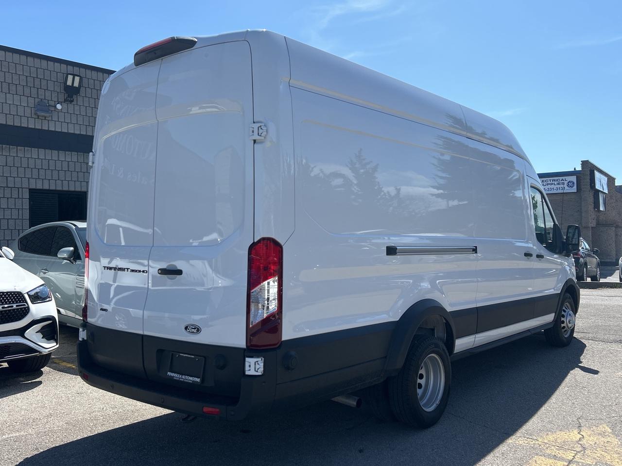 2026 Ford Transit Cargo Van 350HD DUAL REAR WHEEL,HIGH ROOF 148EXT, NAVI Photo