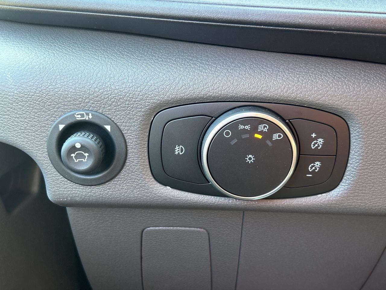 2026 Ford Transit Cargo Van 350HD DUAL REAR WHEEL,HIGH ROOF 148EXT, NAVI Photo