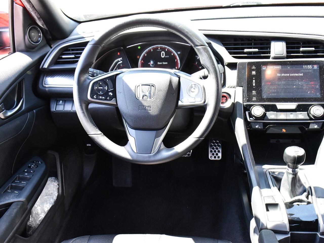 2018 Honda Civic Hatchback SPORT MANUAL, NEW ALL SEASONS, GREAT CONDITION Photo
