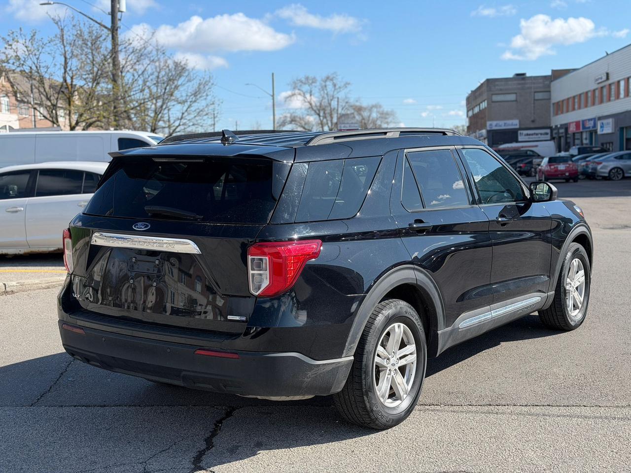 2020 Ford Explorer XLT Photo