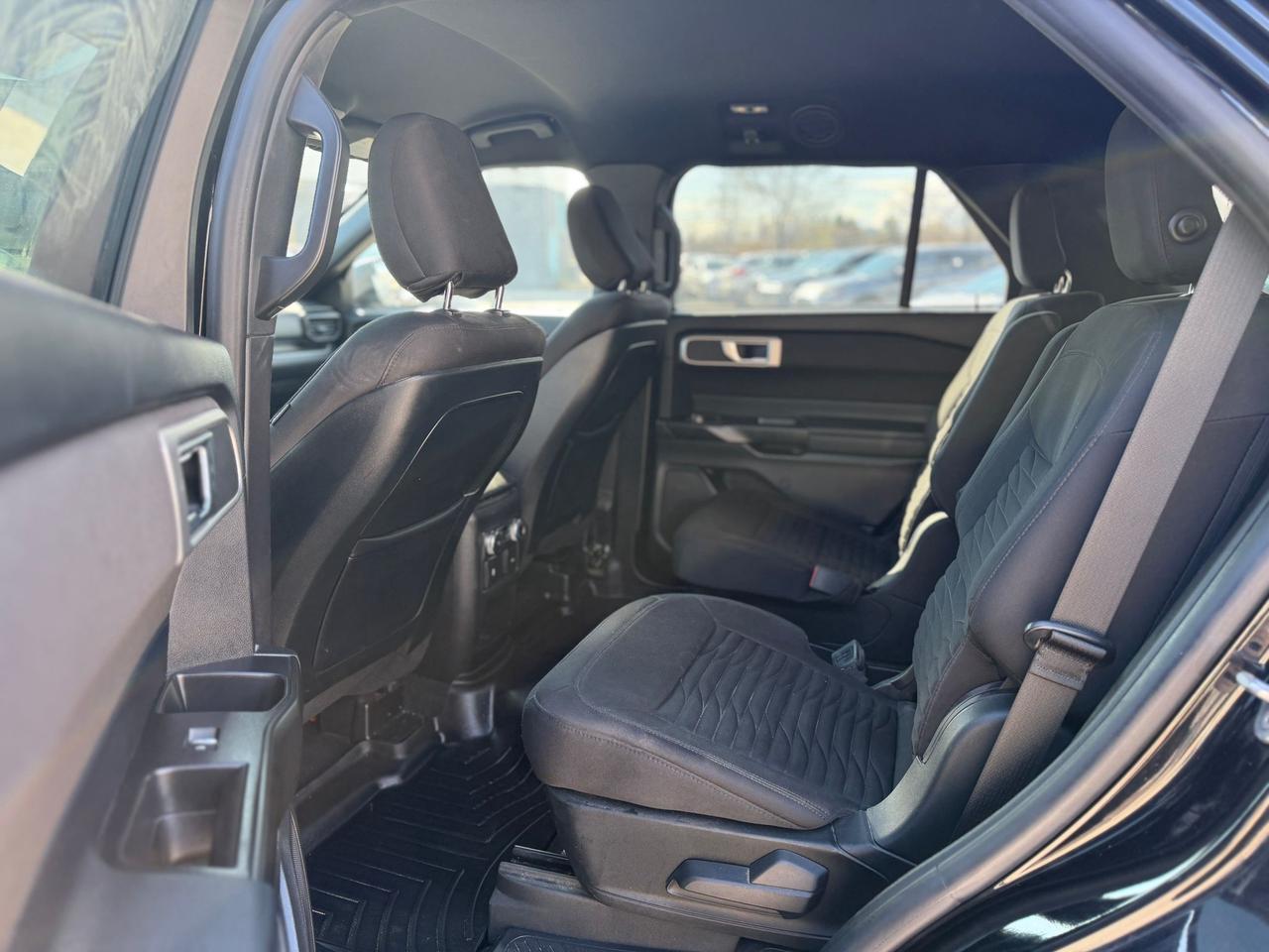 2020 Ford Explorer XLT Photo