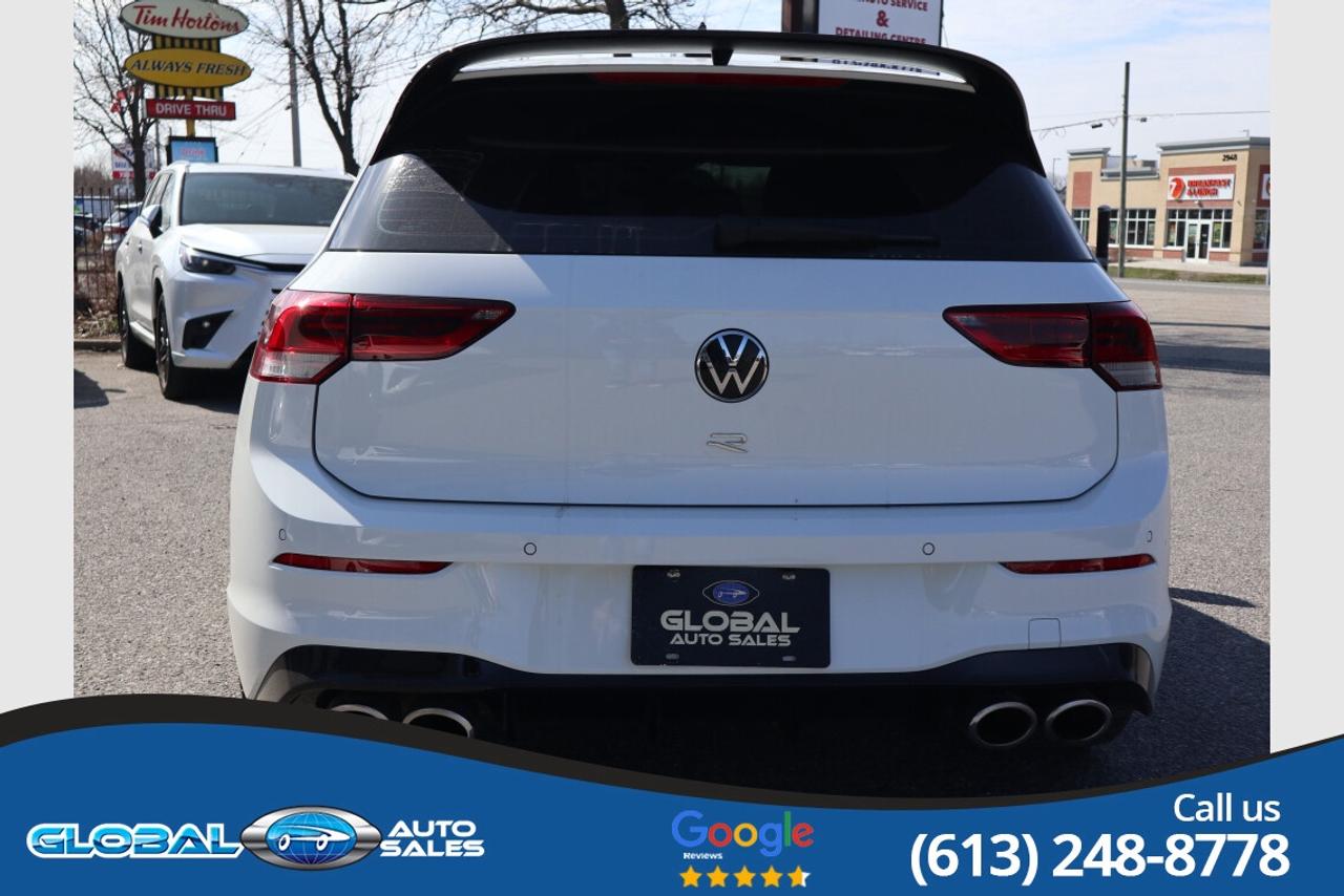 2024 Volkswagen Golf R DSG Photo
