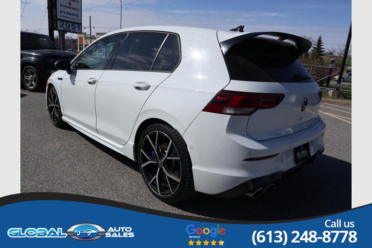 2024 Volkswagen Golf R DSG Photo