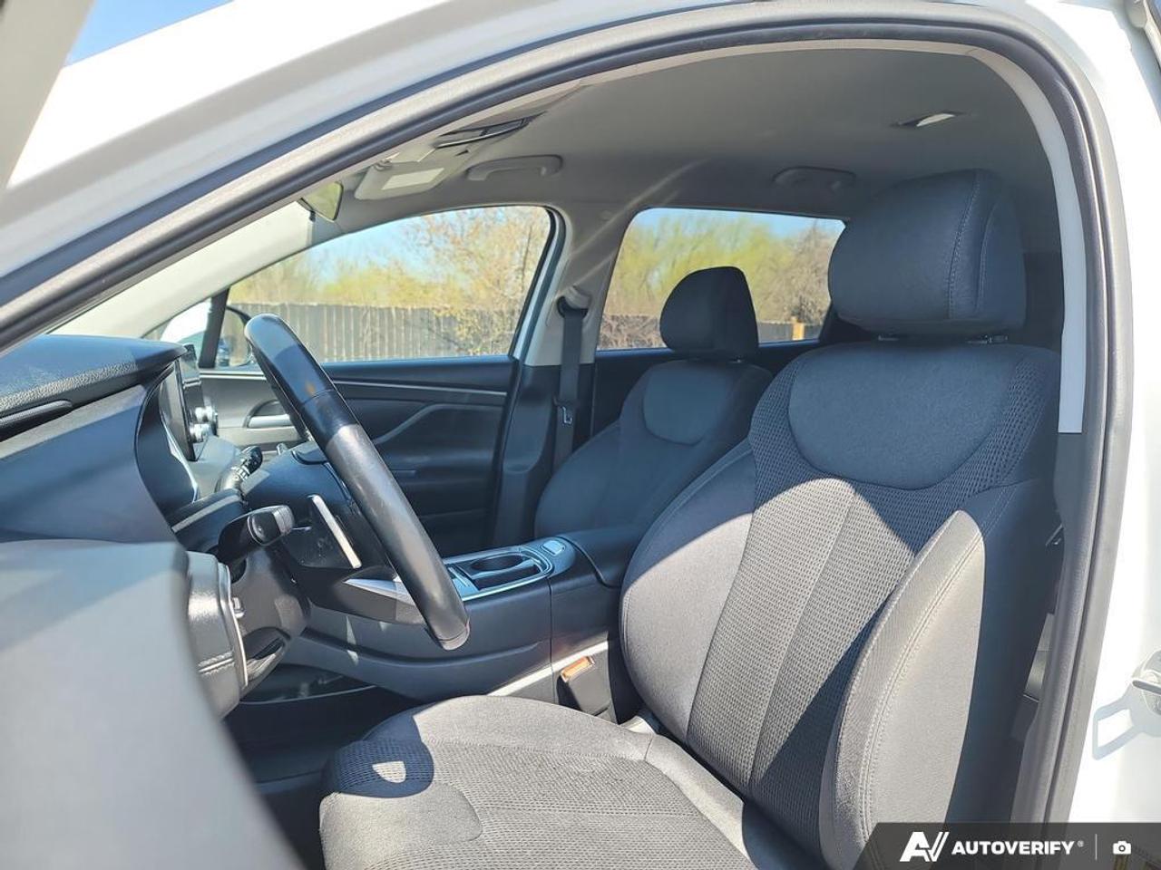 2022 Hyundai Santa Fe ESSENTIAL HEATED SEATS   LANE ASSIST   KEYLESS ENT Photo
