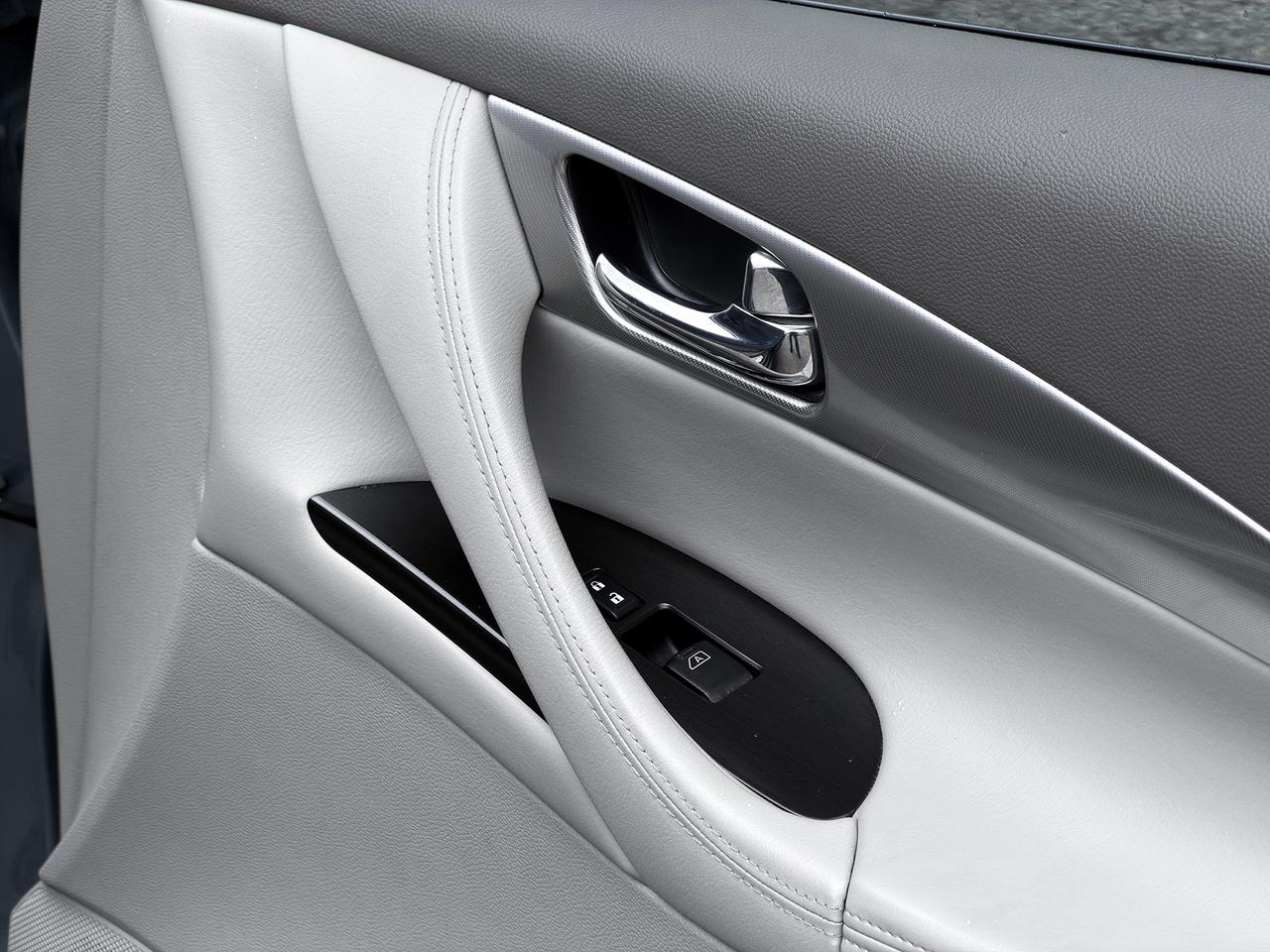 2008 Infiniti EX35 Journey AWD w/Tech Pkg. Photo