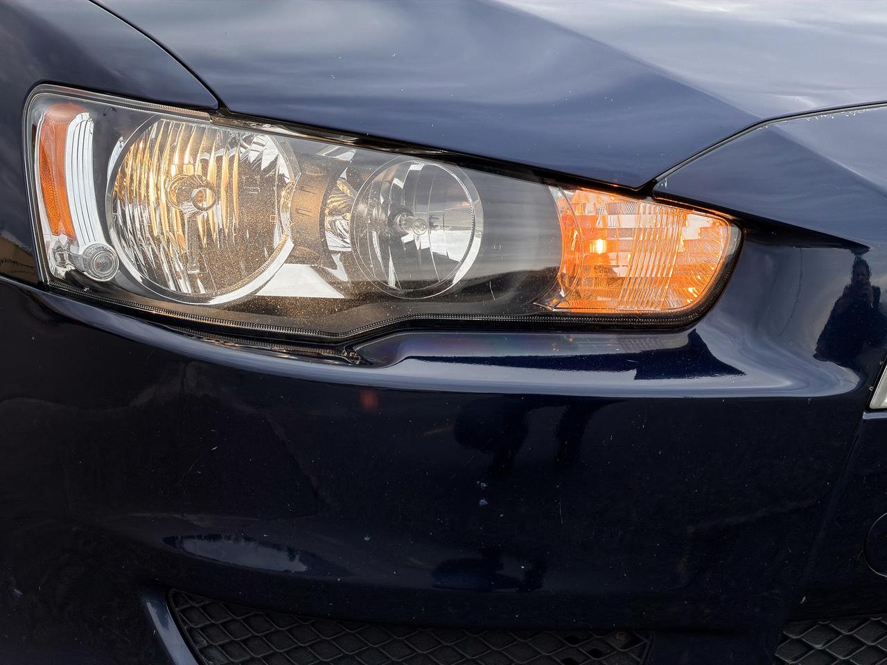 2013 Mitsubishi Lancer ES Sport Photo