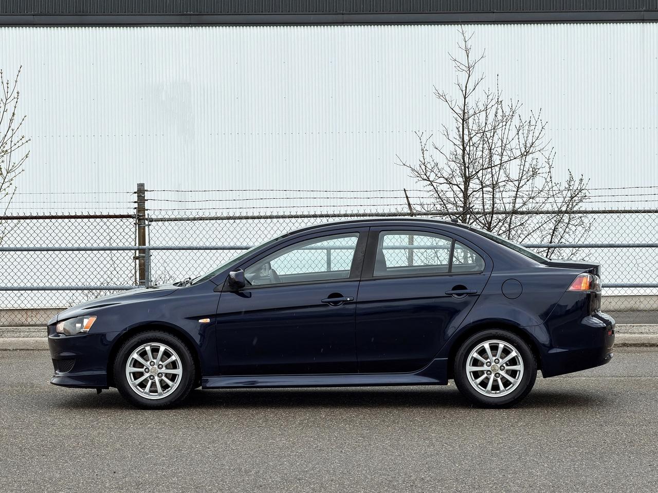2013 Mitsubishi Lancer ES Sport Photo