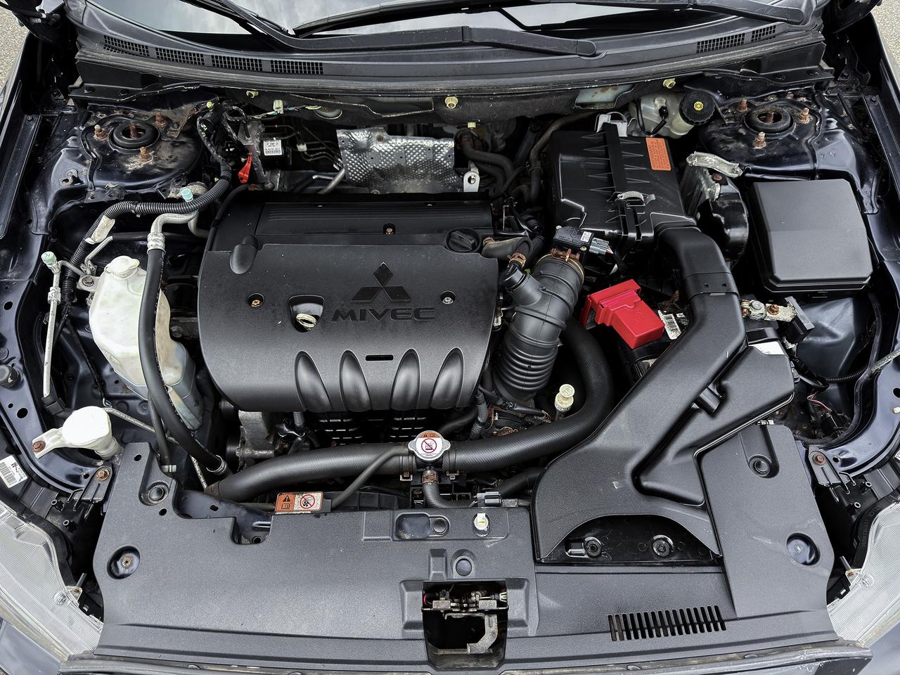 2013 Mitsubishi Lancer ES Sport Photo