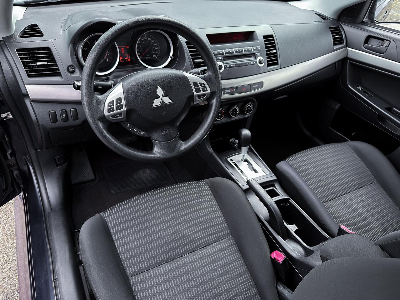 2013 Mitsubishi Lancer ES Sport Photo