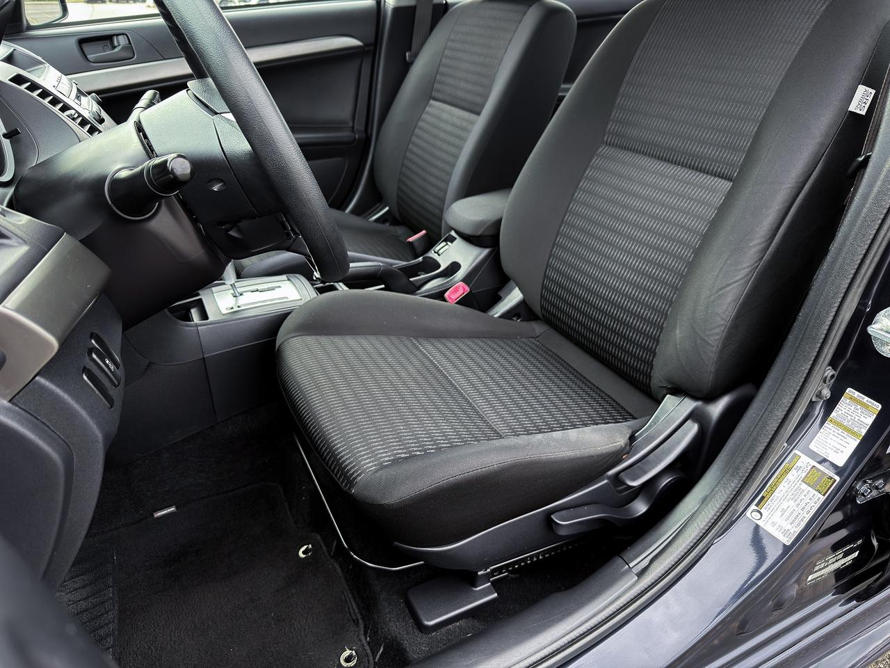 2013 Mitsubishi Lancer ES Sport Photo