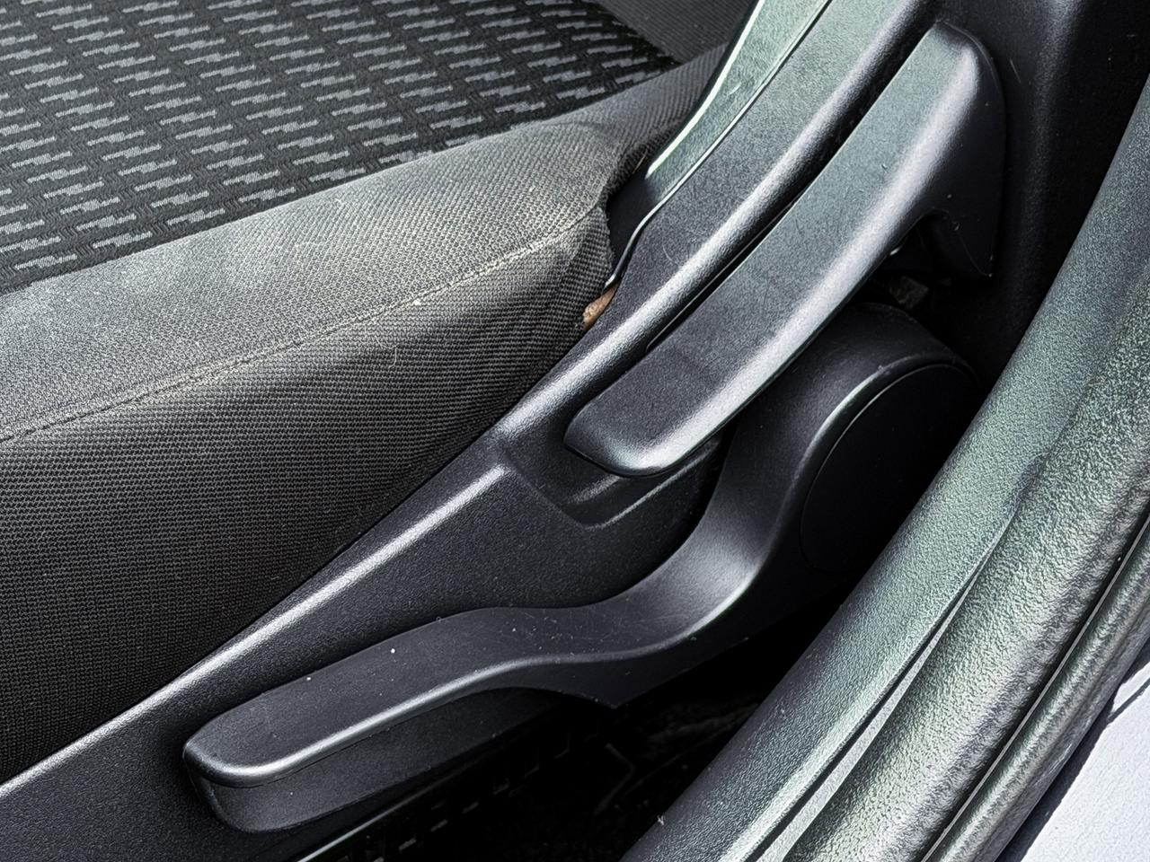 2013 Mitsubishi Lancer ES Sport Photo