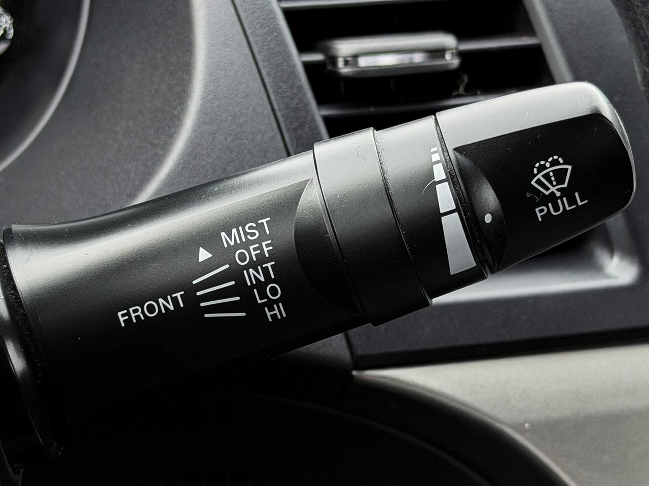 2013 Mitsubishi Lancer ES Sport Photo