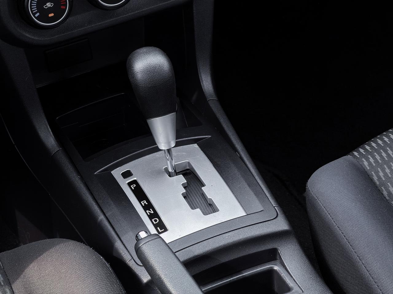 2013 Mitsubishi Lancer ES Sport Photo
