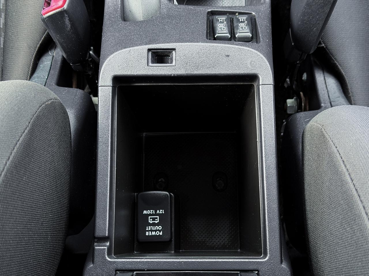 2013 Mitsubishi Lancer ES Sport Photo