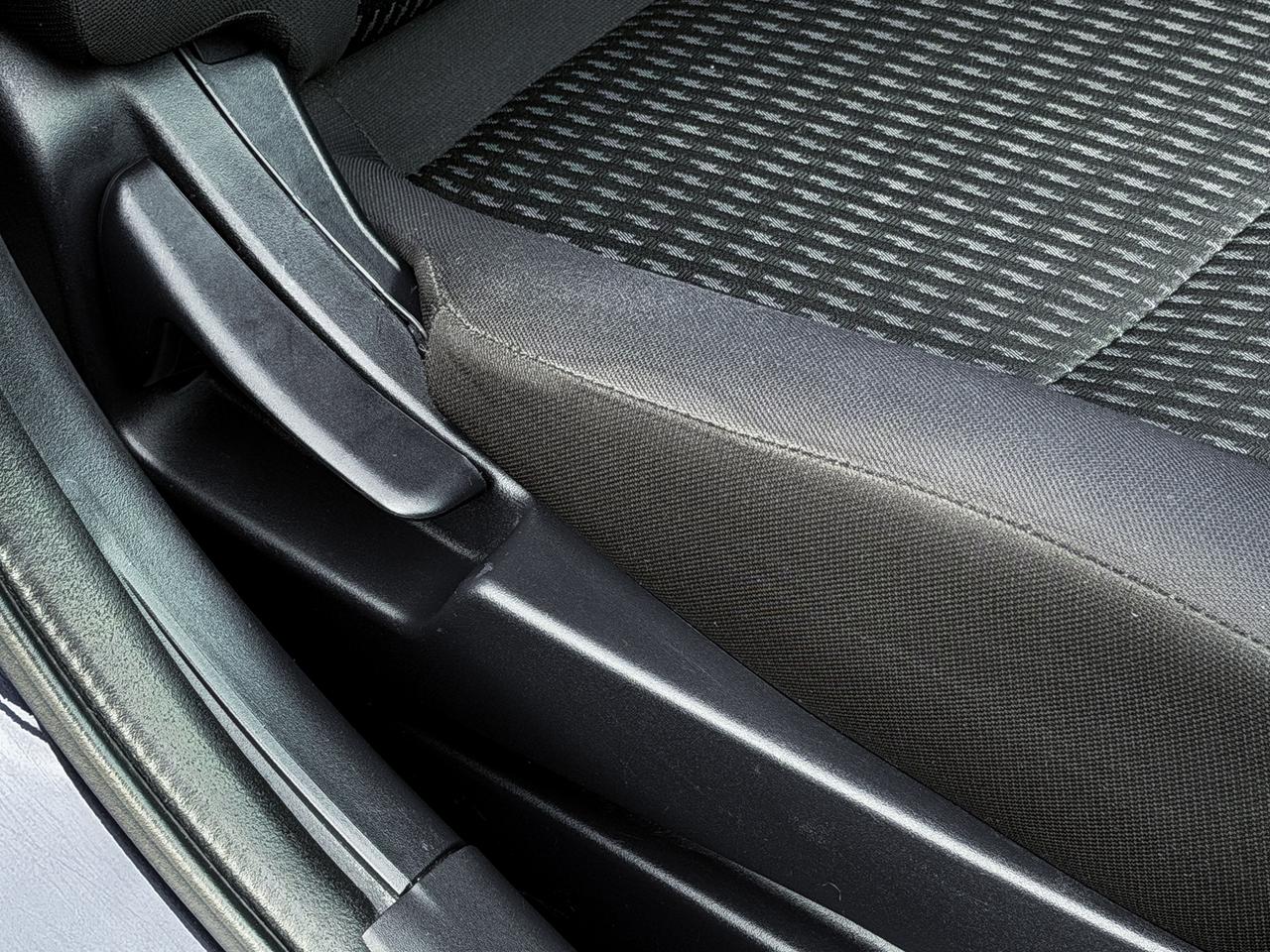 2013 Mitsubishi Lancer ES Sport Photo