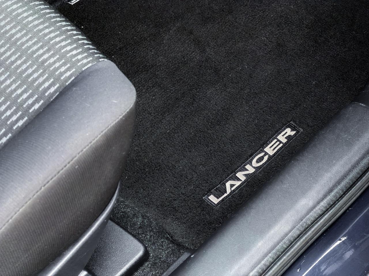 2013 Mitsubishi Lancer ES Sport Photo