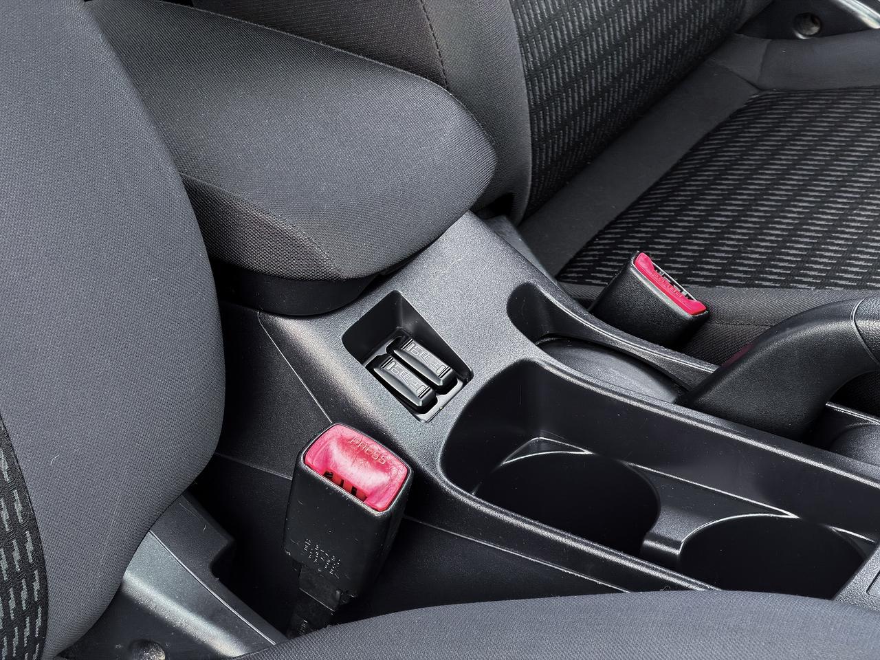 2013 Mitsubishi Lancer ES Sport Photo