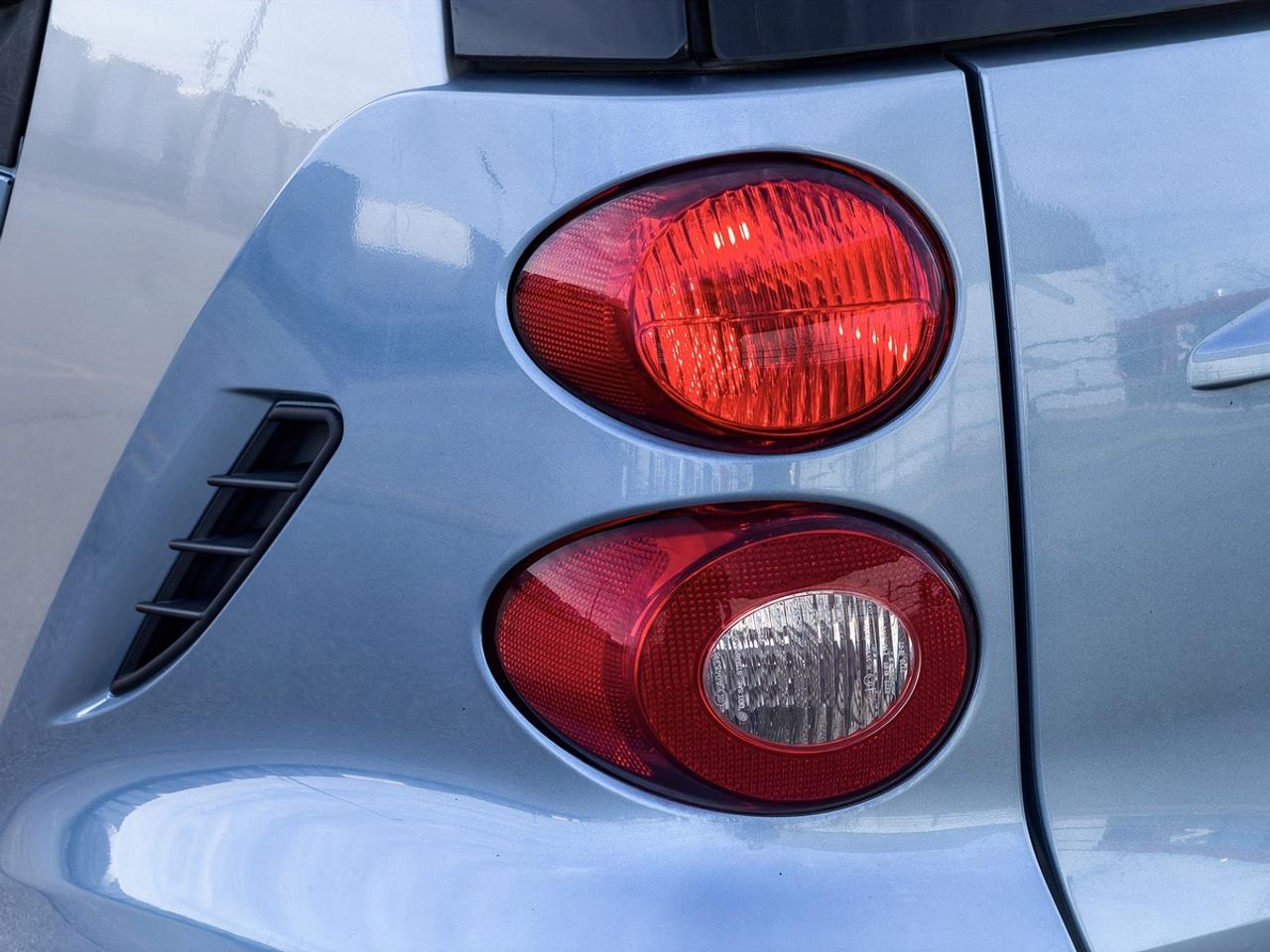 2011 Smart fortwo PASSION Photo