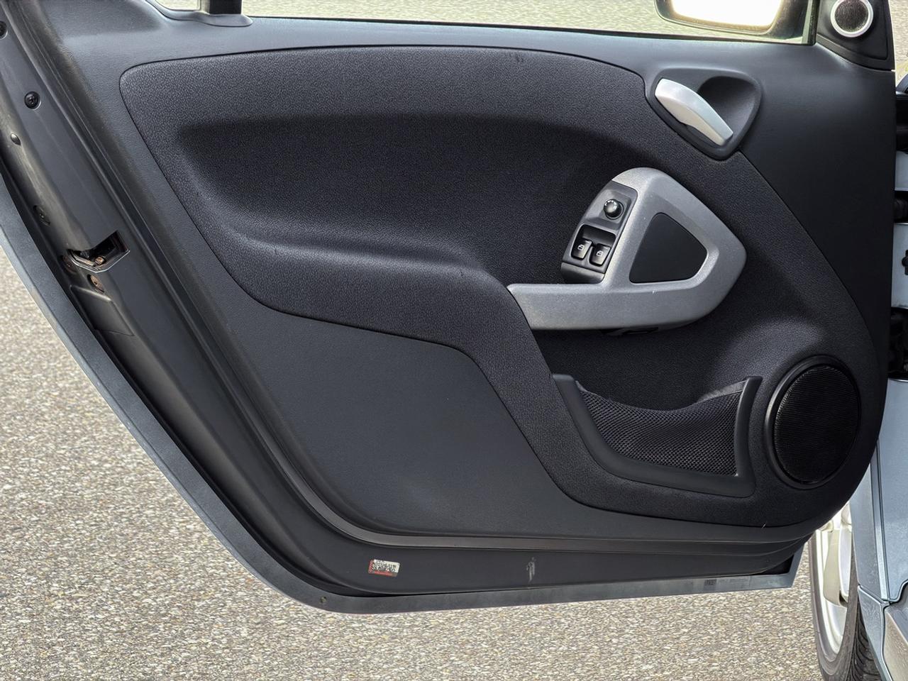 2011 Smart fortwo PASSION Photo