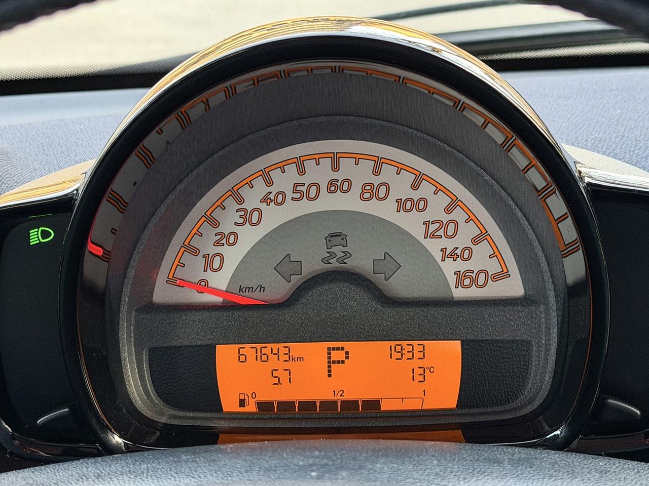 2011 Smart fortwo PASSION Photo