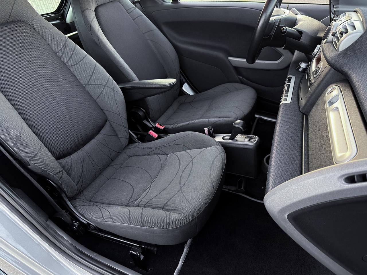 2011 Smart fortwo PASSION Photo