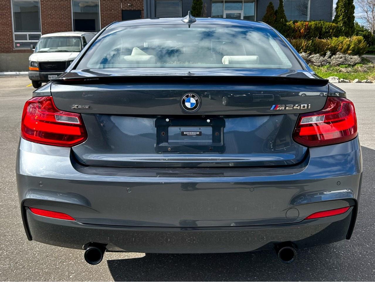 2017 BMW 2 Series 2dr Cpe M240i xDrive AWD Photo