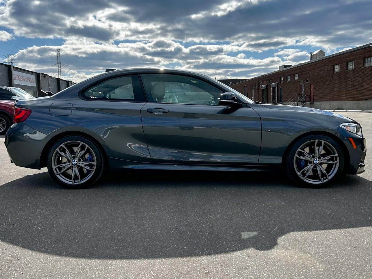 2017 BMW 2 Series 2dr Cpe M240i xDrive AWD Photo
