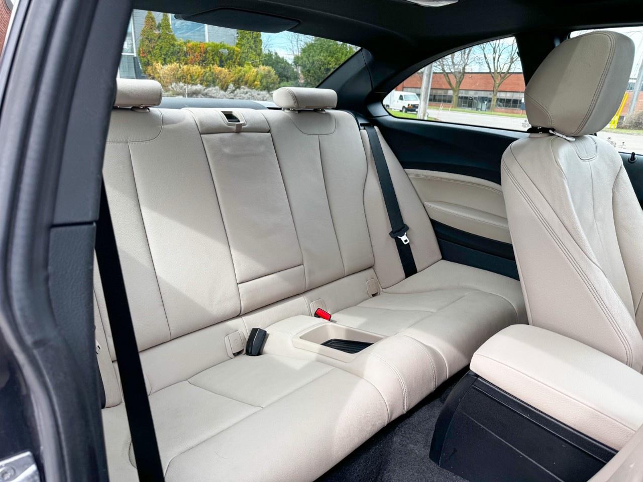 2017 BMW 2 Series 2dr Cpe M240i xDrive AWD Photo