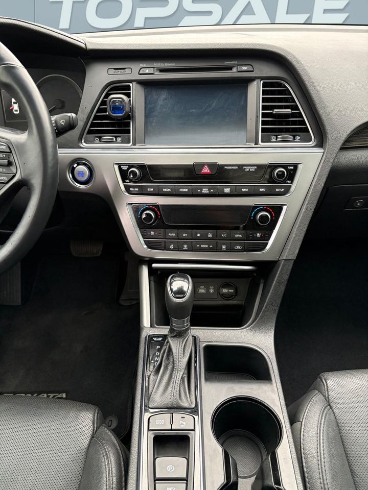 2017 Hyundai Sonata LIMITED Photo