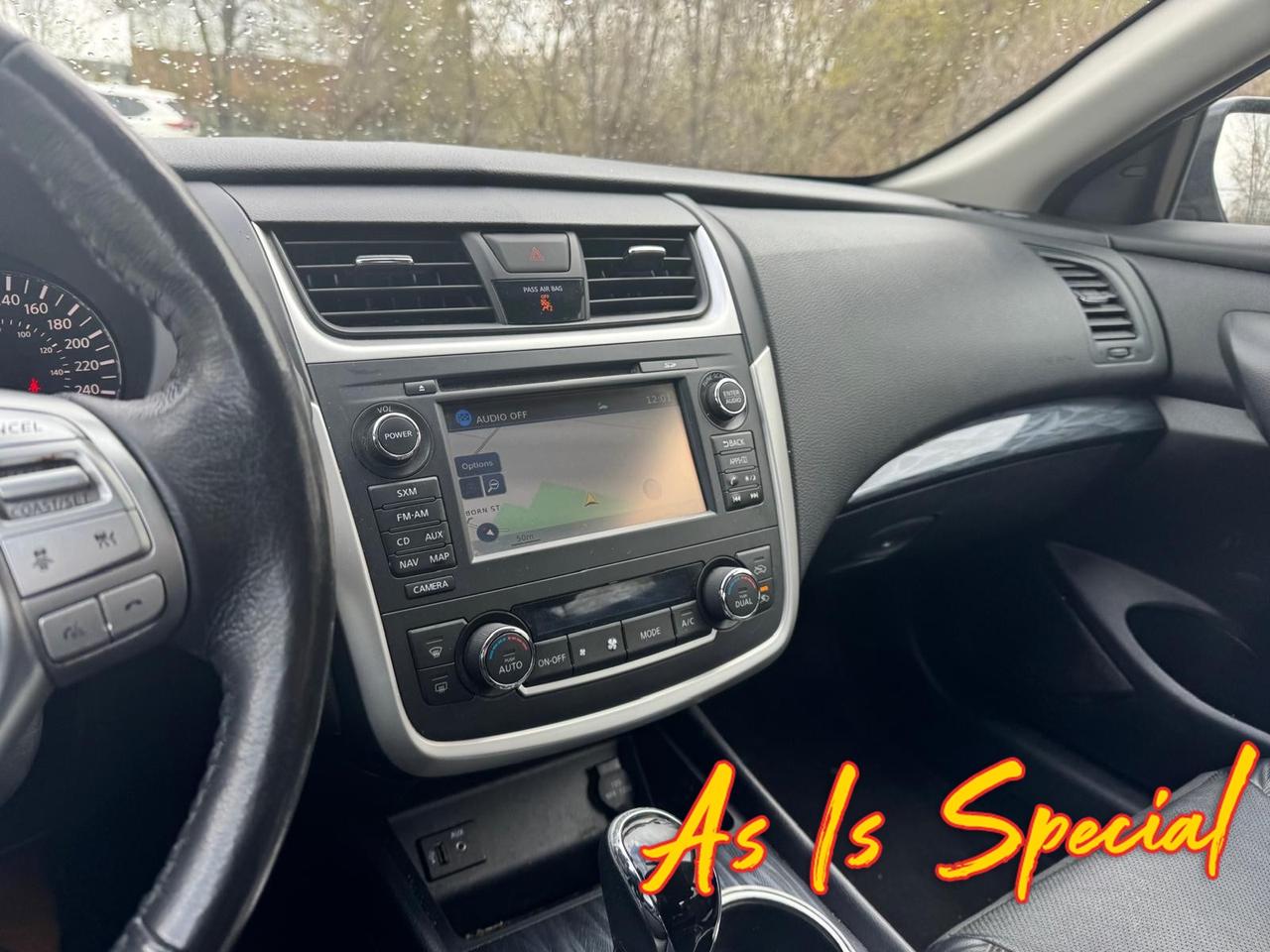 2016 Nissan Altima 2.5 SL Tech (CVT) 4dr Sedan Photo