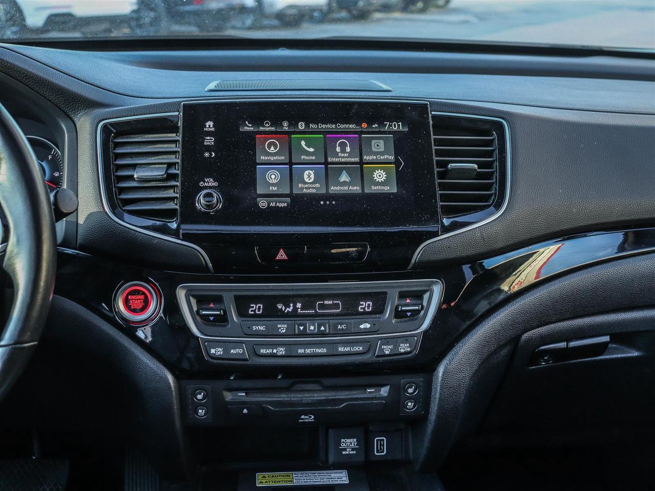 2020 Honda Pilot Touring Photo