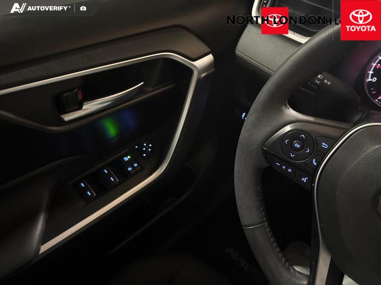 2022 Toyota RAV4 XLE 4dr All-wheel Drive Photo