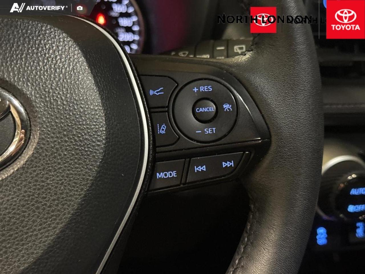 2022 Toyota RAV4 XLE 4dr All-wheel Drive Photo