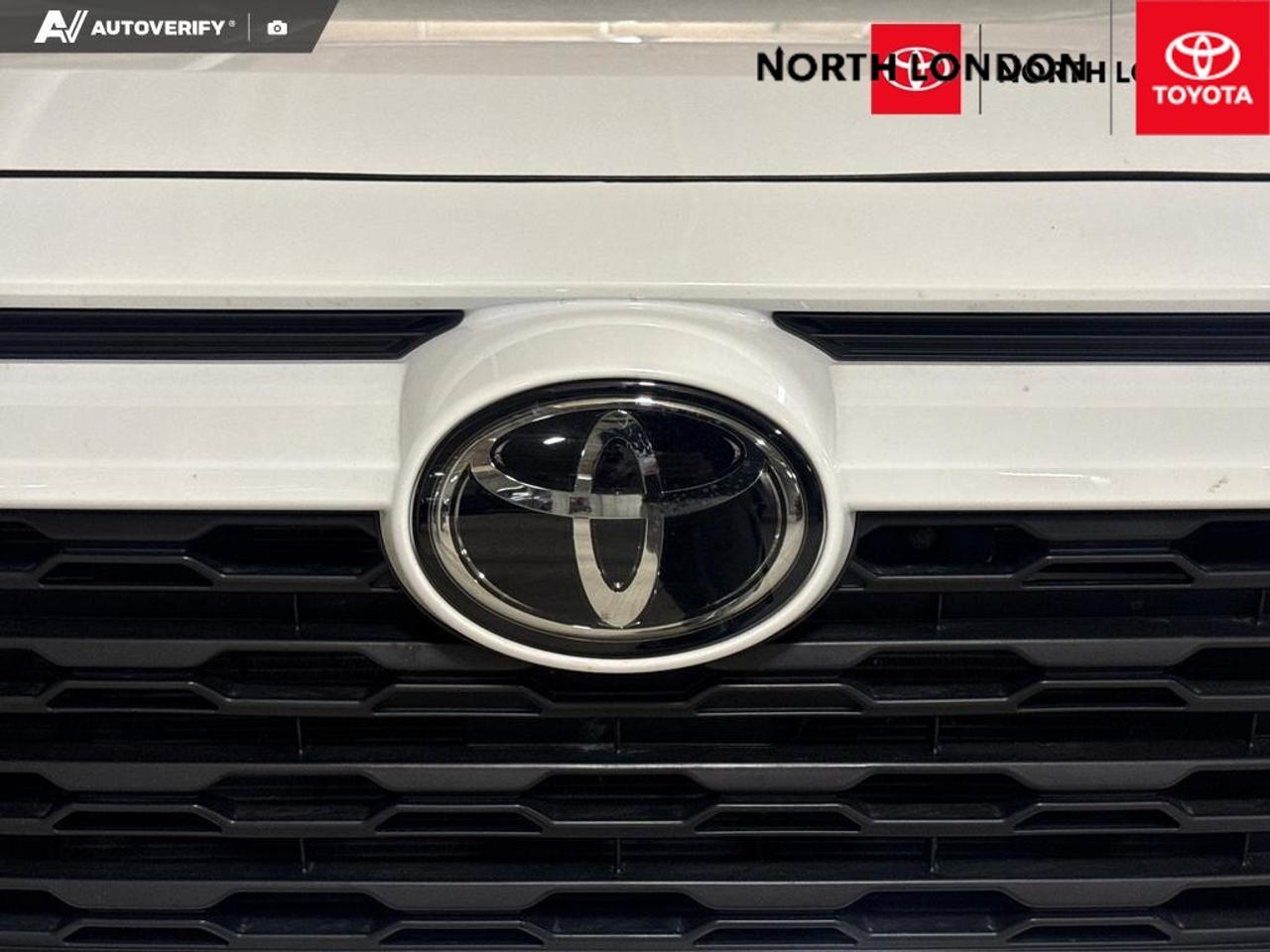 2022 Toyota RAV4 XLE 4dr All-wheel Drive Photo