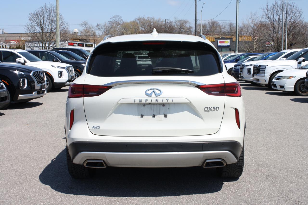 2019 Infiniti QX50 Essential Awd Photo