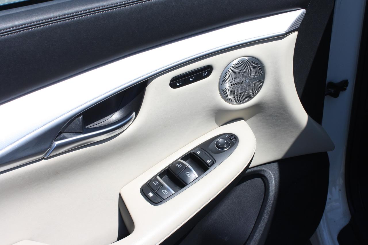 2019 Infiniti QX50 Essential Awd Photo