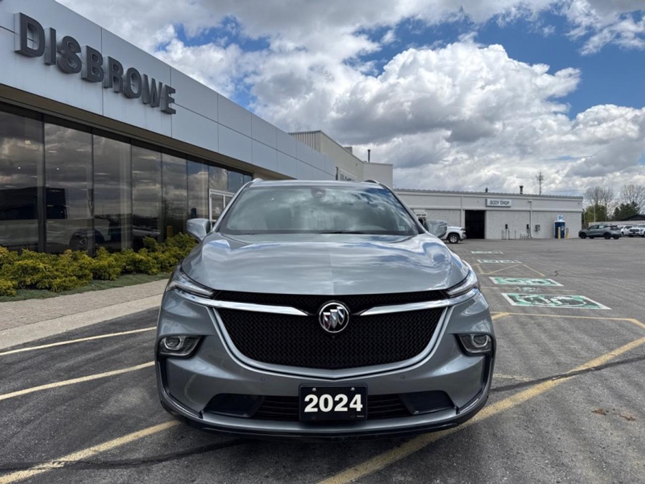2024 Buick Enclave Essence Photo