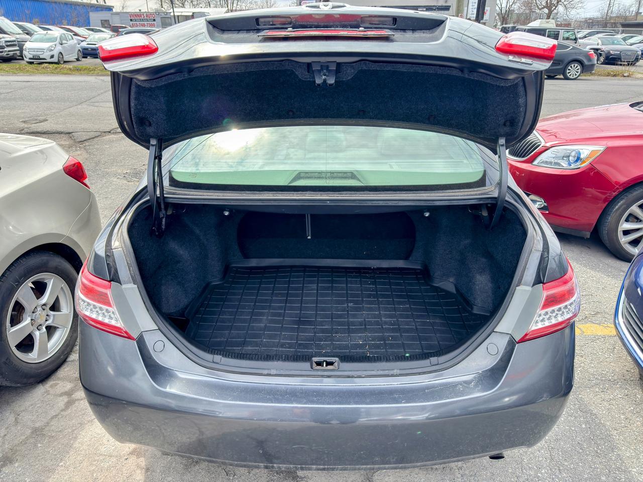 2011 Toyota Camry Base Photo