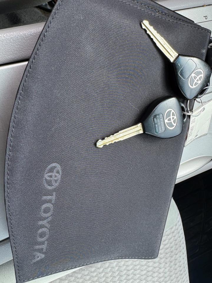 2011 Toyota Camry Base Photo