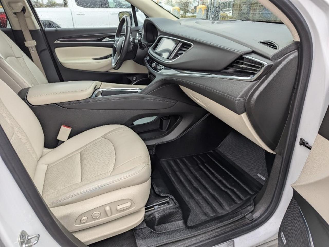 2024 Buick Enclave Premium Photo
