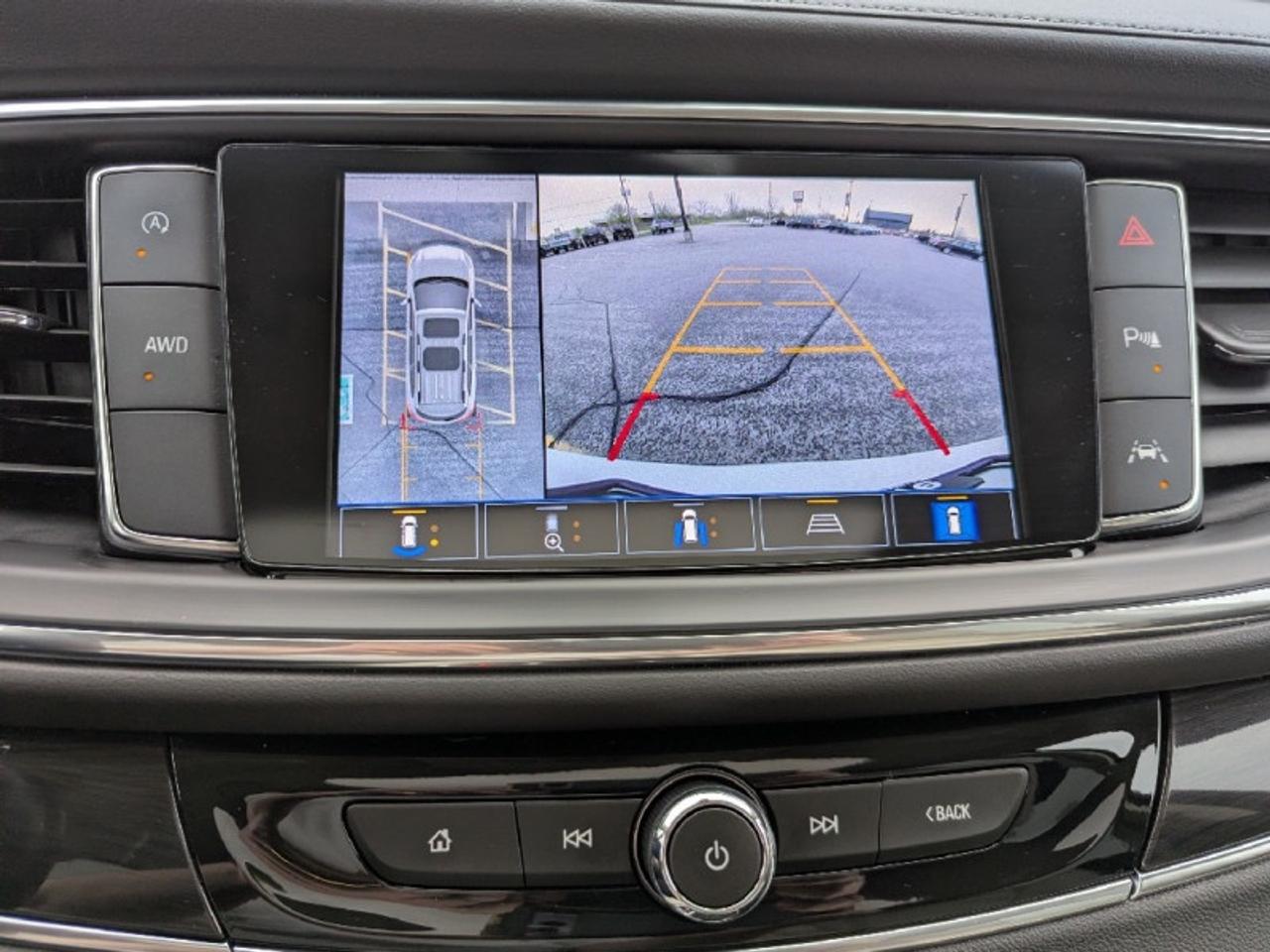 2024 Buick Enclave Premium Photo