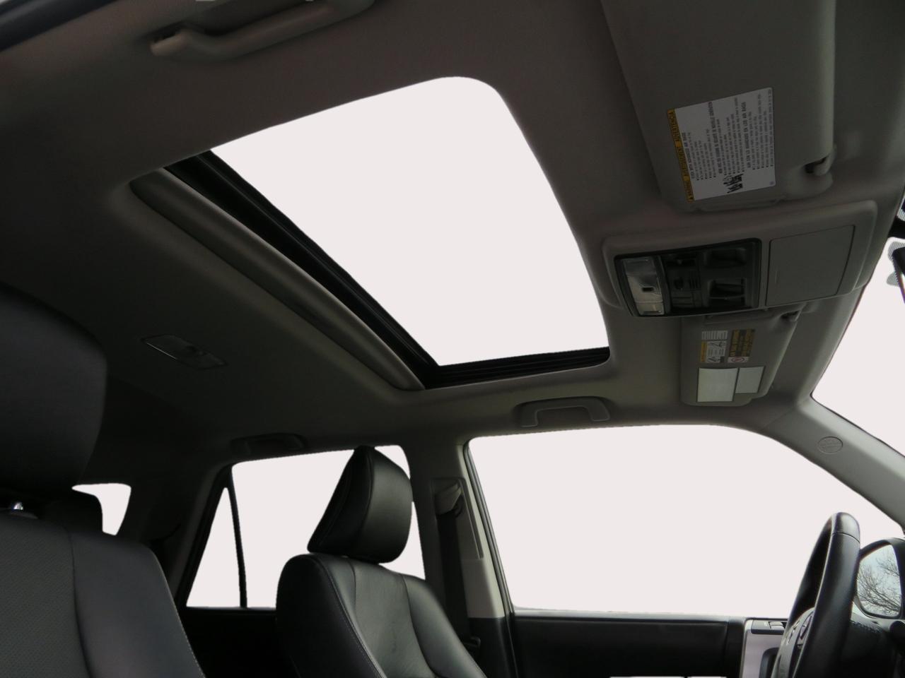 2016 Toyota 4Runner 4WD 4DR V6 SR5 Photo