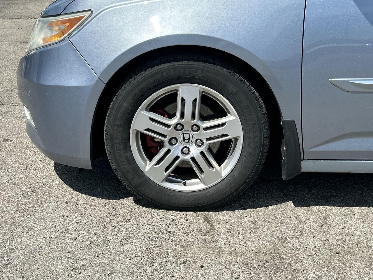 2011 Honda Odyssey Touring Power Sunroof   Lthr Seats   Power Sliding Photo