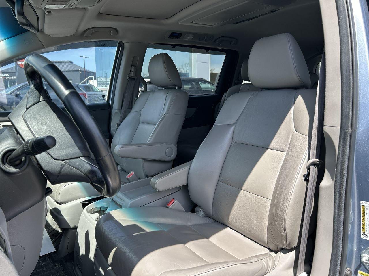 2011 Honda Odyssey Touring Power Sunroof   Lthr Seats   Power Sliding Photo