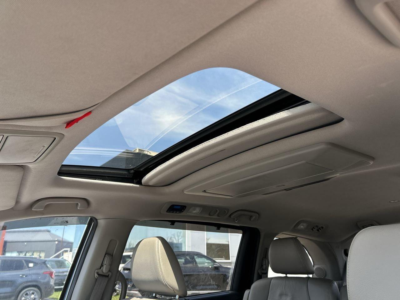 2011 Honda Odyssey Touring Power Sunroof   Lthr Seats   Power Sliding Photo